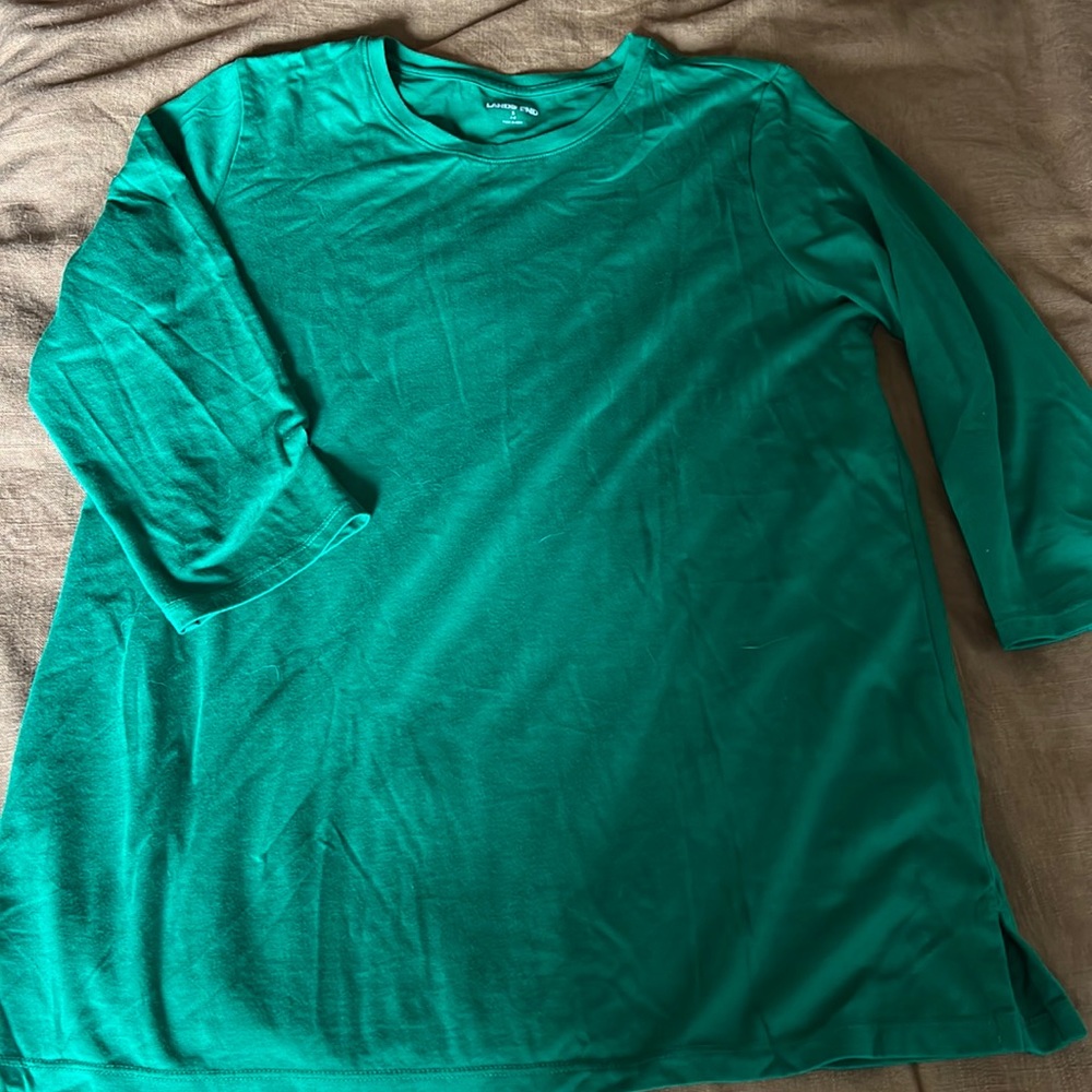 Green shirt